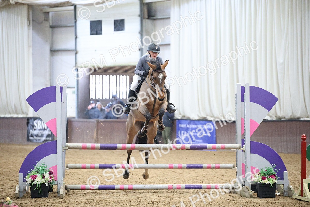 5K7A3000 - Class -1 - Equissage Pulse Senior BritiNovice/ 90cm Open