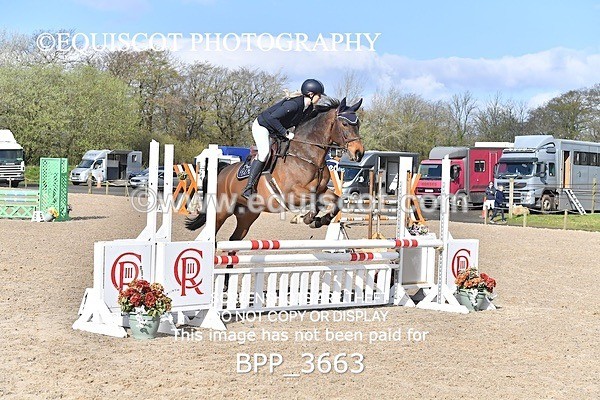 BPP_3663 - CLASS 2 FRI Club/ Unaffiliated 90cms Open