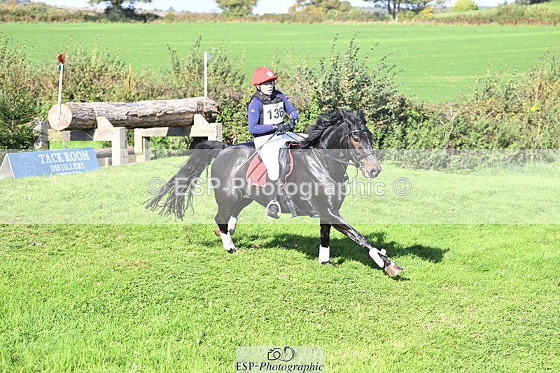 251024A-124303-11246 - B-136-Sophie.Jackson