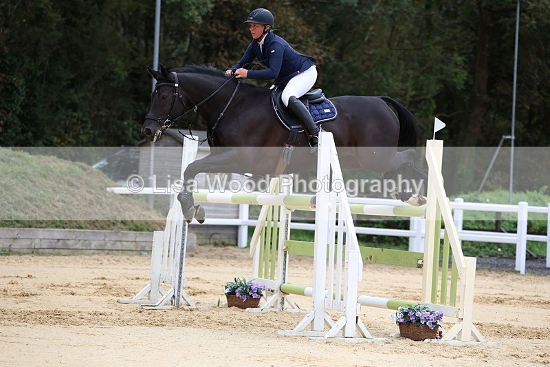 3E7A3306 - Class 9: Senior Foxhunter/1.20 open