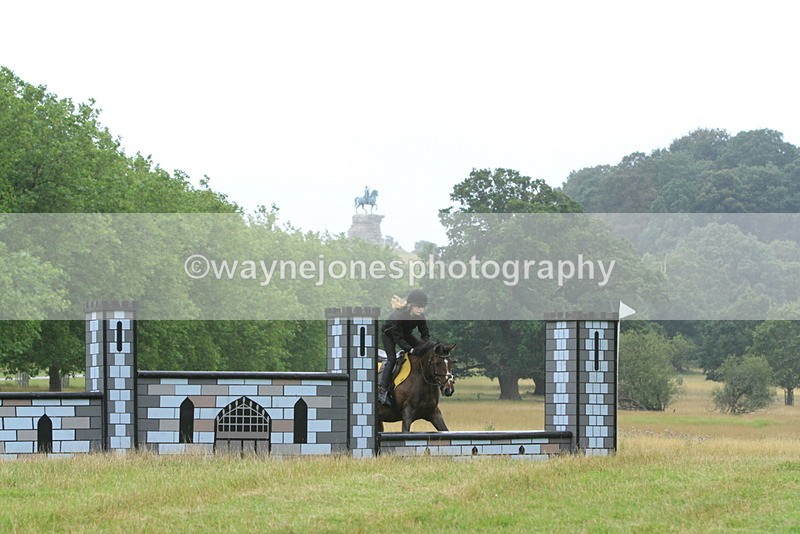 IMF_1540 - Time at Castle Jump 09:18 to 10:15