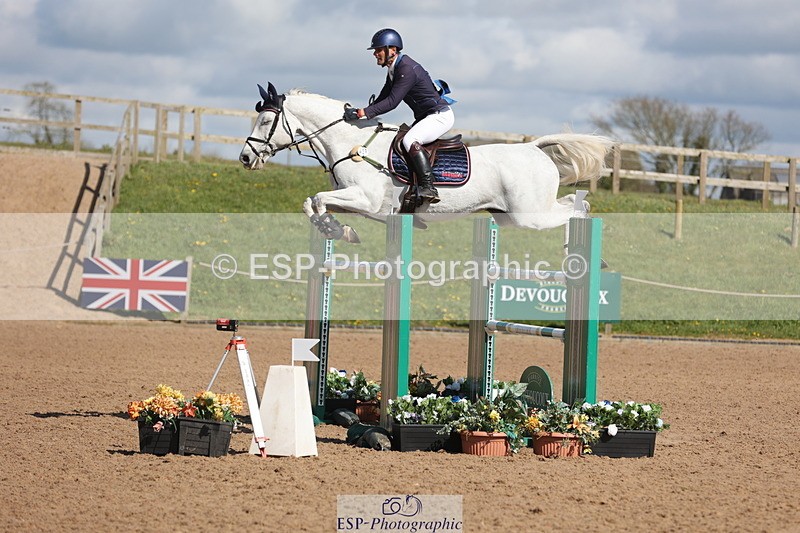 240419A-154719-08938 - Cls 10, 2 Star Big Tour 145cm  15.45 to 16.35 break