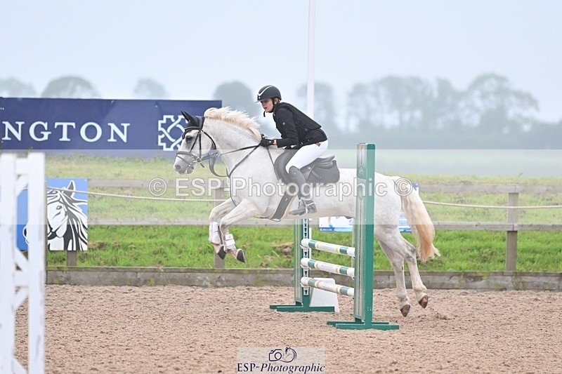 240813-190154-00837 - Classes 5 A&B & 6 80cm