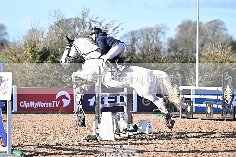 251203-123630-00485 - Cls 4 Newcomers and 1.10m Open