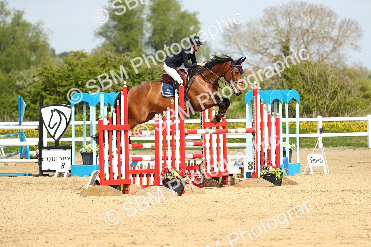 SBM_001328 - Class 5 - Senior Foxhunter 1.20m