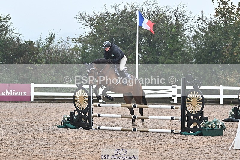 241006A-094230-05815 - Cls 23 85cm Nat Am  Quals