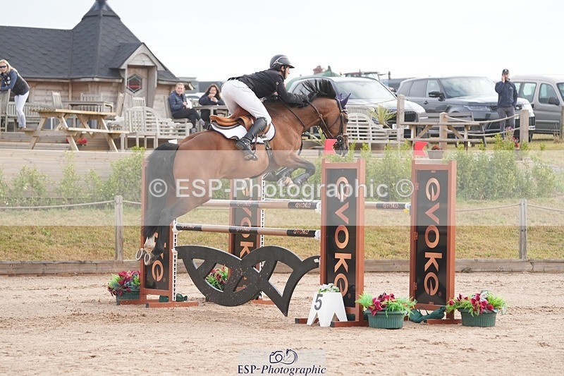 250718-081711-08384 - Cls 18, 1 Star Gold Tour