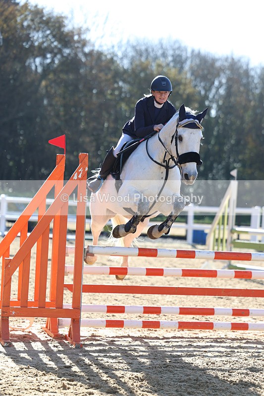 3E7A5503 - Class 4: Senior British Novice/90cm open