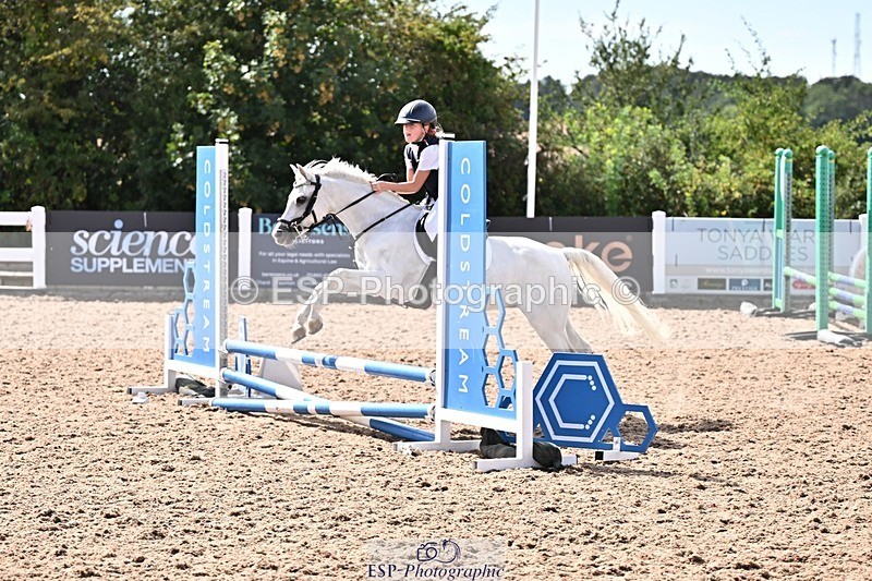 260818-153321-00076 - Clear Round
