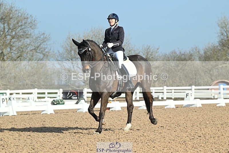 250403-082344-00356 - 018-Louise.Davison-Quamperfect