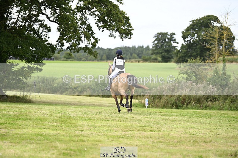 240825X-125820-33931 - 70cm XC 12.00 to End