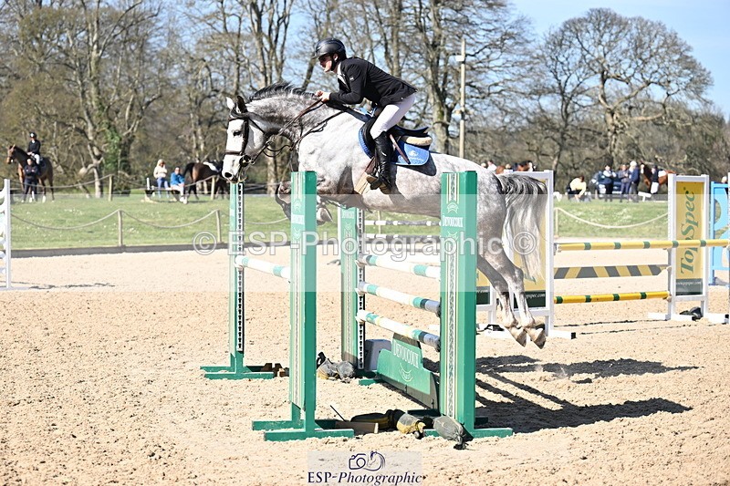 260321A-132126-00749 - 5 Newcomers 1m 10