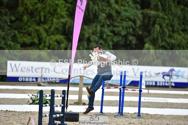 240523-201104-06702 - Hobby Horse Comp