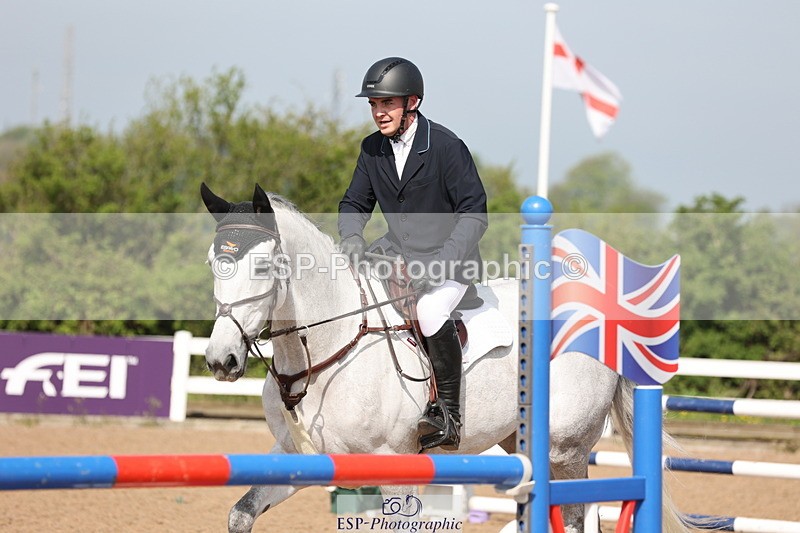 240510A-101955-05686 - Cls 14 Discovery and 1m Open