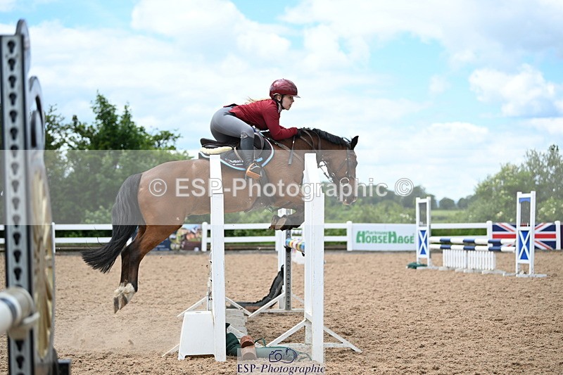 240608A-141427-01429 - Cls 10 Pony Discovery and 90cm Open