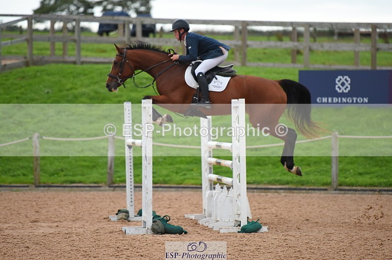 230927A-000330-00607 - Cls 6 National 1.30m