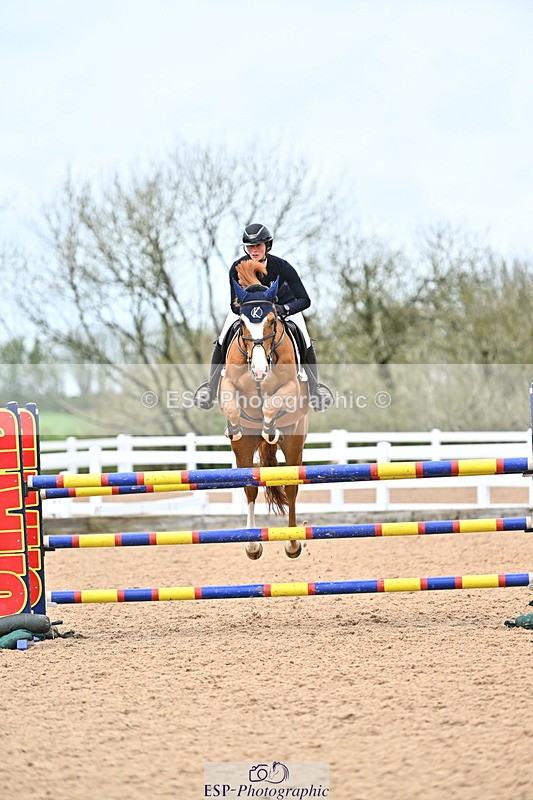 240501A-142939-01057 - Cls 8 Snr Foxhunter and 1.20m Open