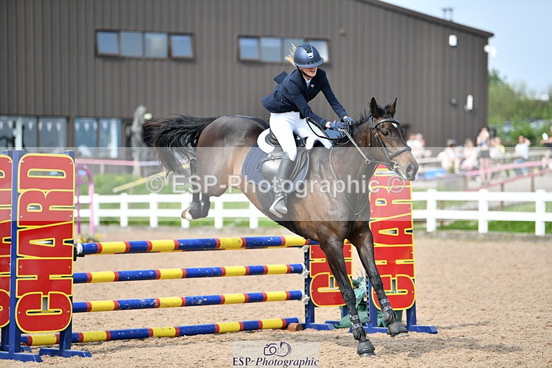 240511A-160449-14269 - Cls 25 British Novice and 90cm Open