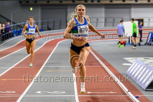 SeniorInd25-910375 - Track Female Set Two