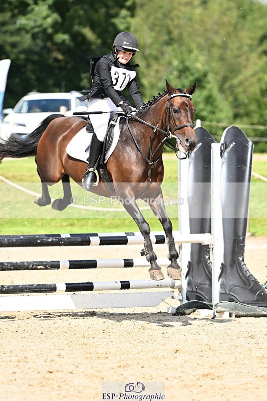 240824X-125406-25657 - 70cm Jump Off