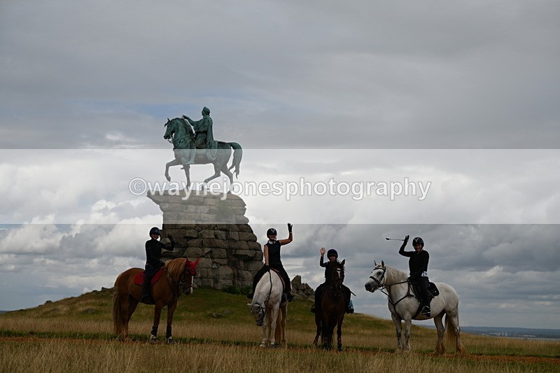 DSC_9160 - Time at Statue 14:33 to 15:10