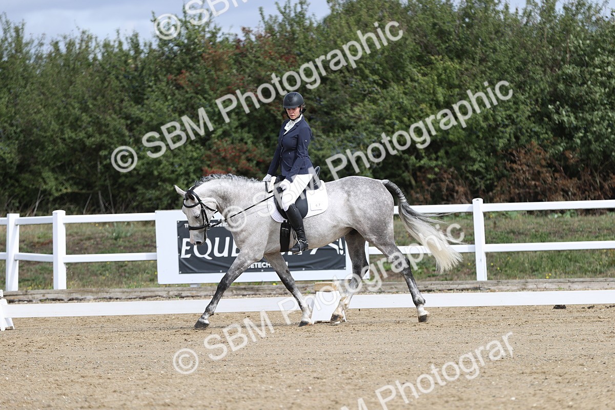 SBM_001532 - Class 2 - Intro 4 Champs - 10.56-11.44
