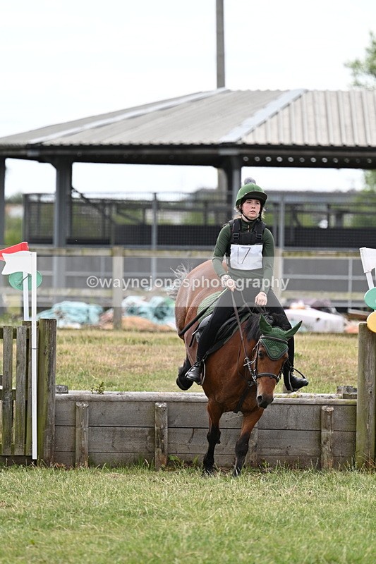 WJ7_5231 - 60cm XC Time 10:17 to 10:49