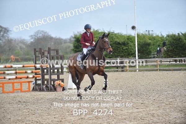 BPP_4274 - CLASS 10 RHS Foxhunter Championship Qualifier