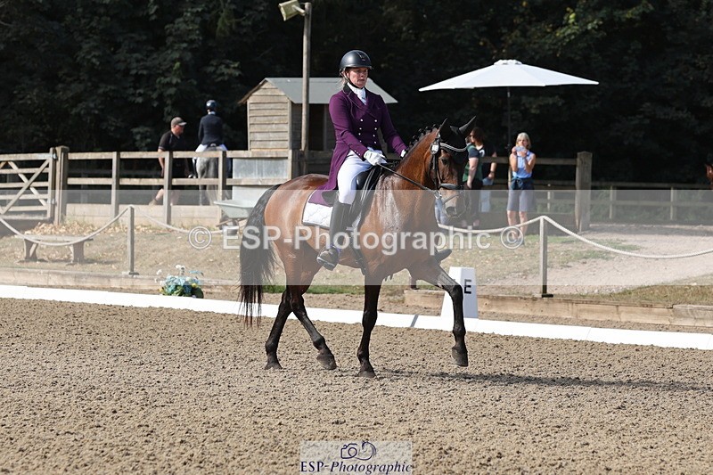 250809A-100732-02296 - 004-Nicola.KayesBoss.X