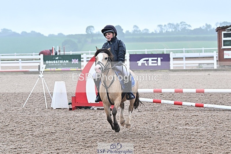 250527-160629-00154 - Clear Round and60cm