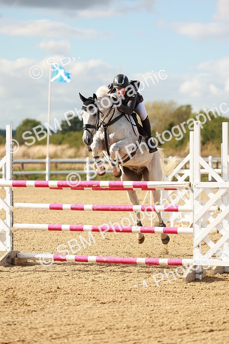 SBM_002054 - Class 5 - Senior Foxhunter - 1.20m