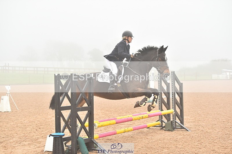 231118A-095412-00917 - Cls 18+19 Club and Schools 70cm