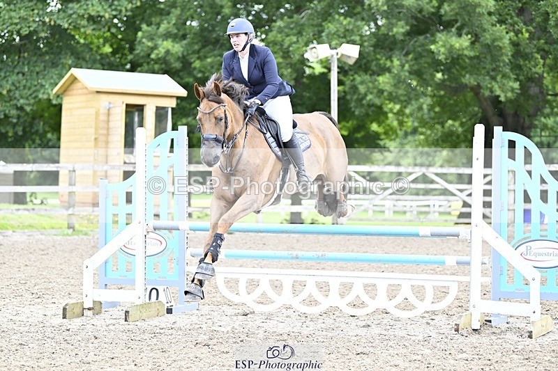 240710-102846-22105 - Cls 106 British Novice and 90cm Open