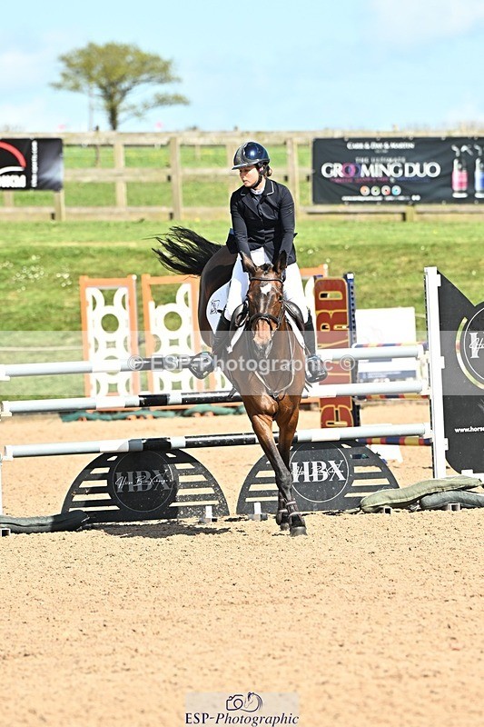 250416-150014-01562 - Cls 6 Foxhunter and 1.20m