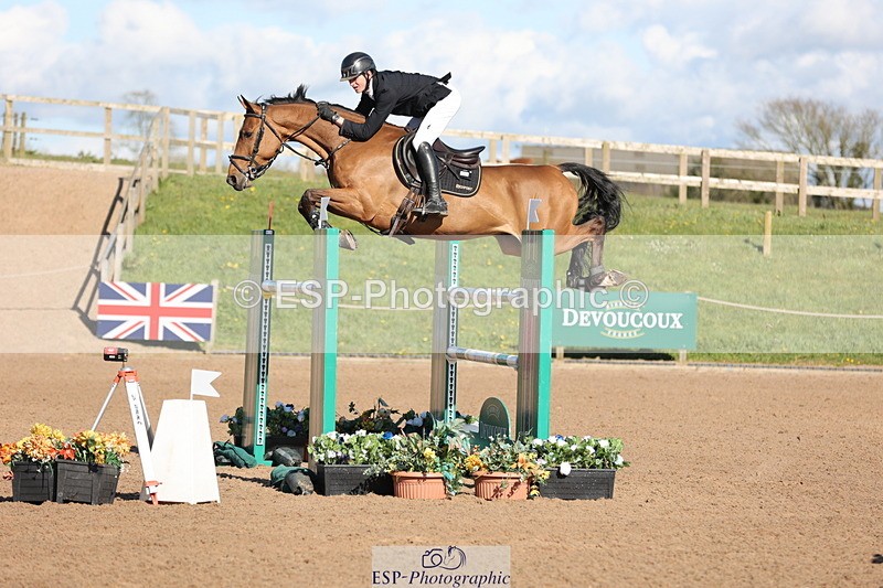 240419A-165315-09478 - Cls 10, 2 Star Big Tour 145cm  Break to End