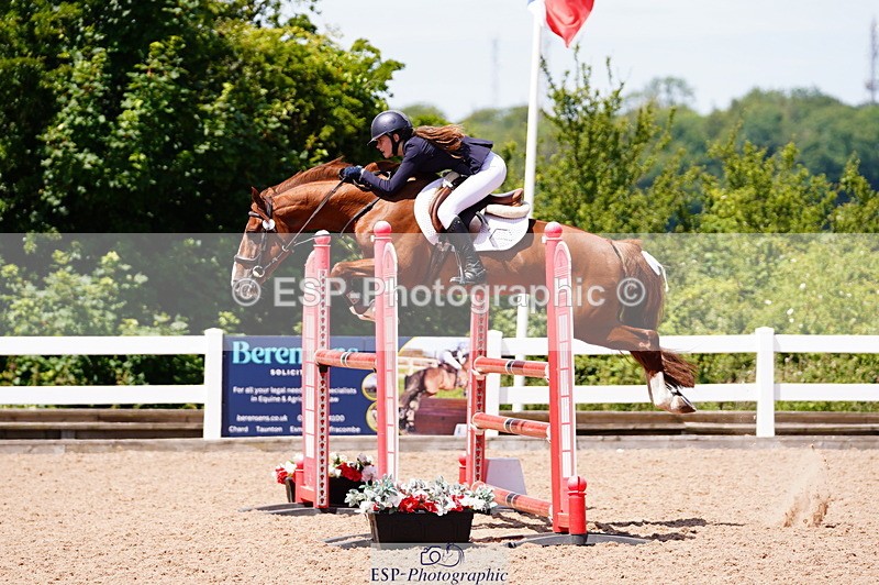 240629A-122638-05333 - Cls 18 Newcomers and 1m Open