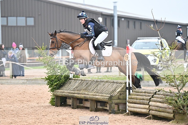 250118-141604-01483 - Cls 3A&B 90cm 13.20 to Coursewalk