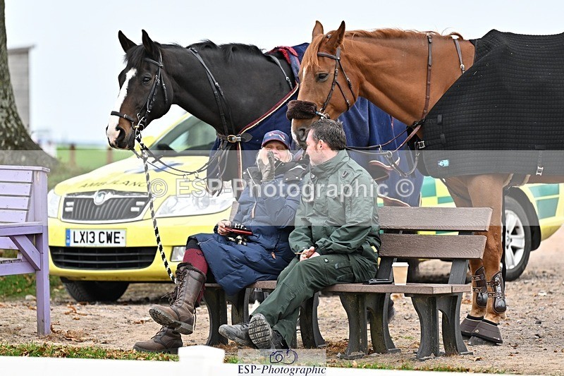 251015-125732-00452 - Cls 4 Newcomers and 1.10m Open