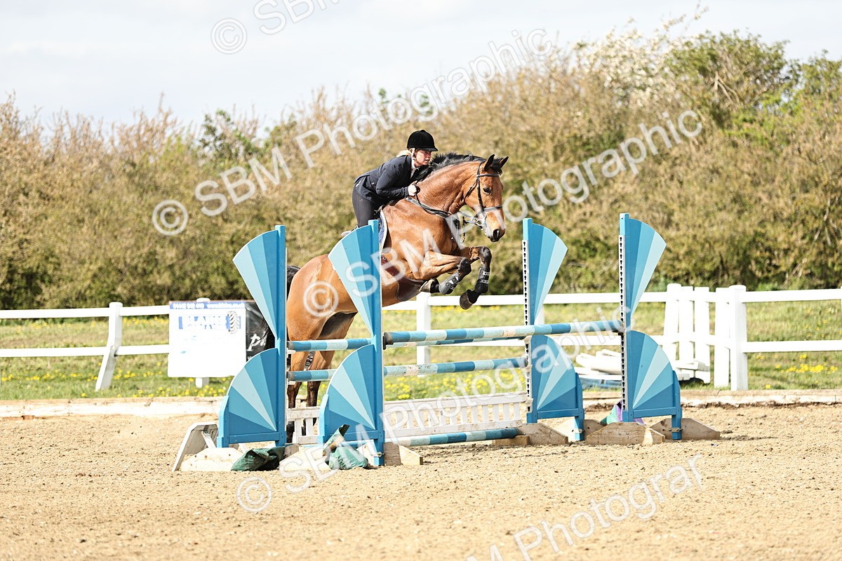 SBM_001355 - Class 4 - Senior Newcomers - 1.10m