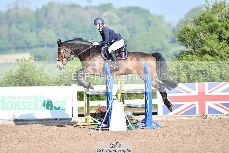 240512A-081234-16790 - Cls 39 British Novice and 90cm Open