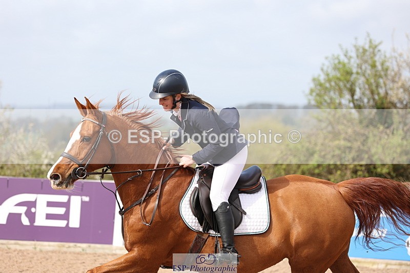 240406A-105122-02893 - Cls 20 British Novice and 90cm Open