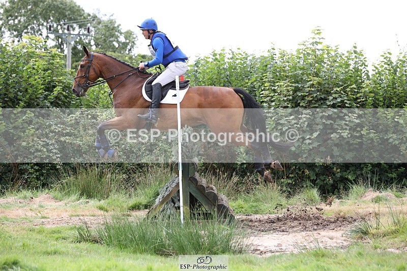 230820X-143518-4469 - BE100 XC 14.00 to 15.00 End