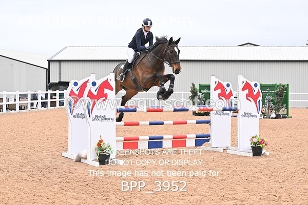 BPP_3952 - CLASS 16 SUN Senior Newcomers/1.10m Open