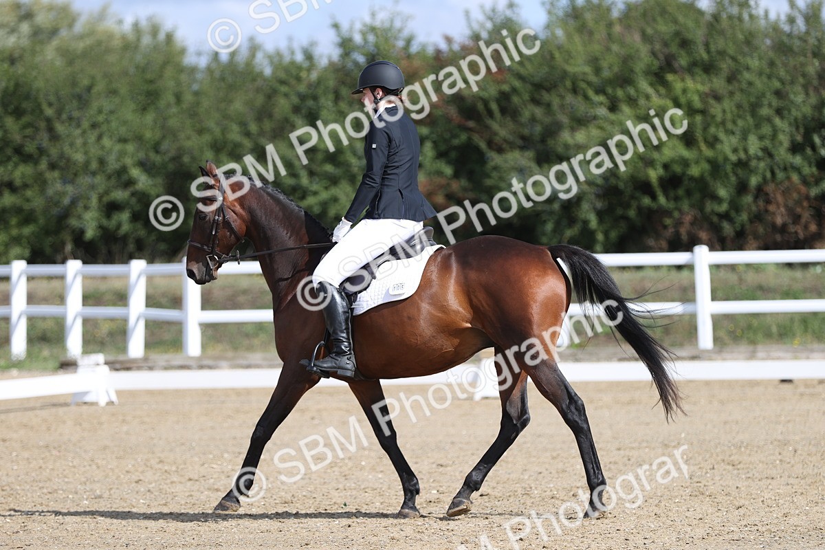 SBM_001318 - Class 2 - Intro 4 Champs - 10.56-11.44