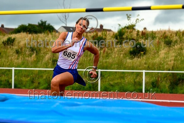 ComMast25-912211 - Field Female Set Two