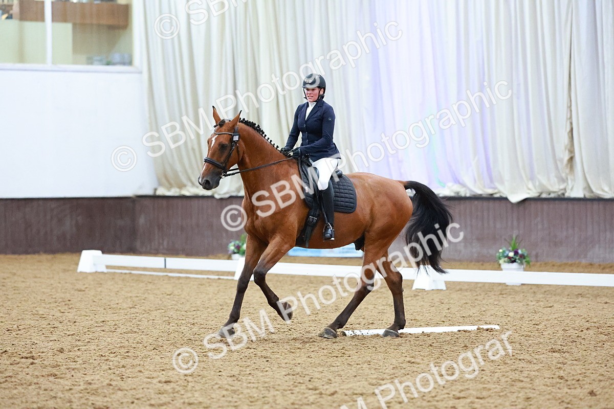SBM_004165 - Class 12 - E2 Championship - 14.50-15.53