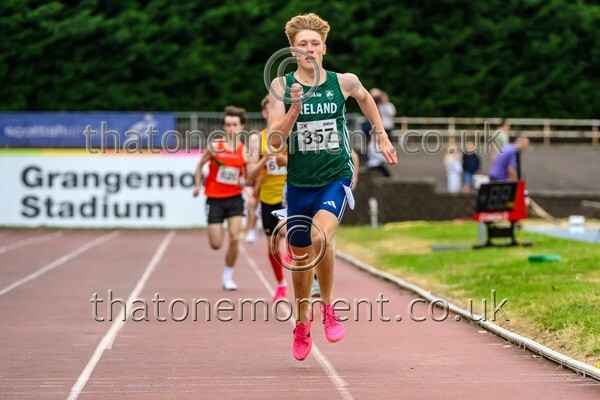 Sen25SAT-925839 - Track Male Set Two