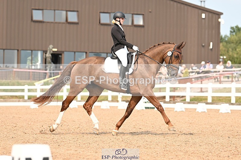 250816-151920-06150 - 121-Daisy.HedgesFelicia.v