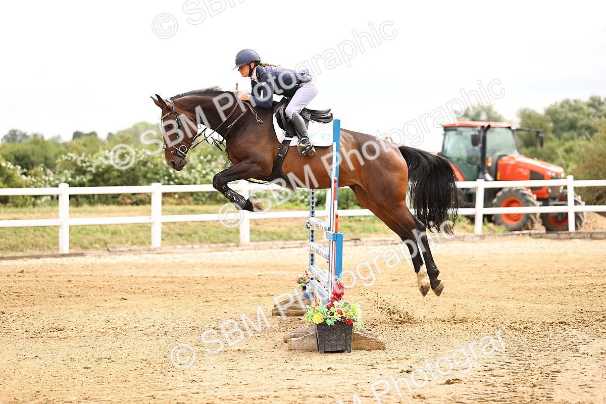 SBM_003034 - Class 21 - Senior Newcomers - 1.10m