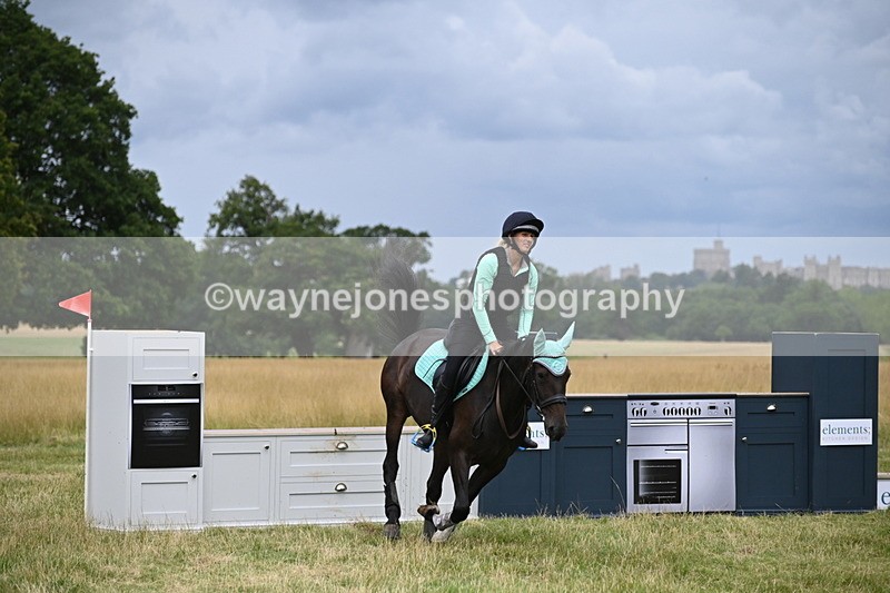 WJ6_4551 - Time at Jump 13:04 to 13:34